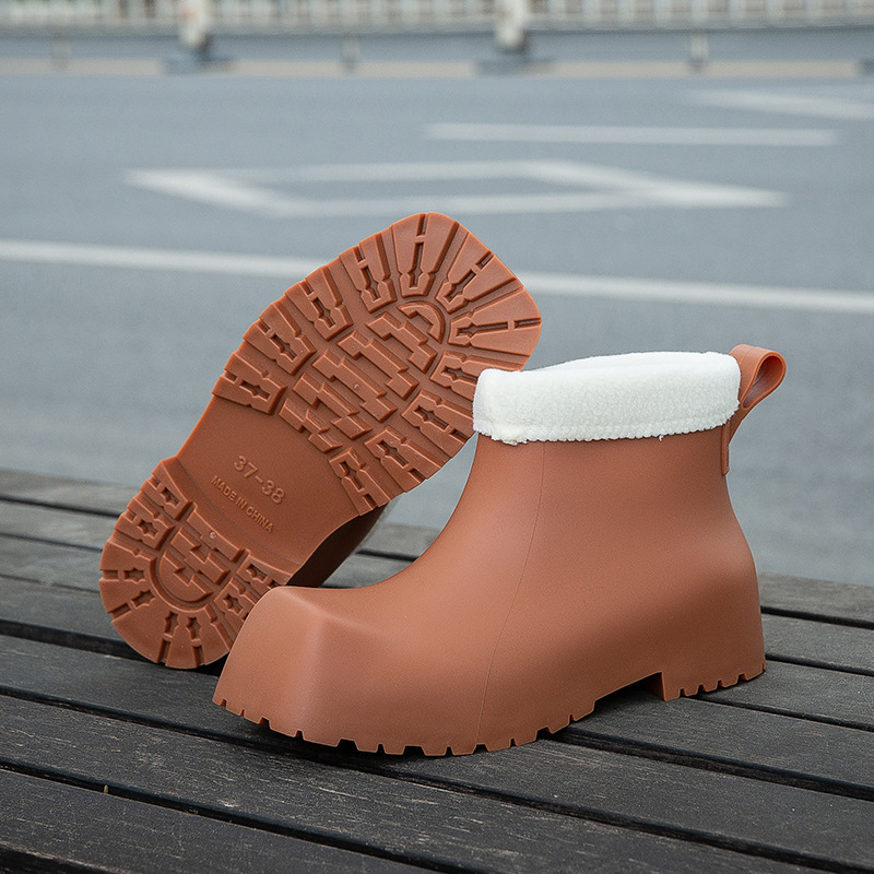2022 New Square Head Waterproof and Non slip Women's Water Shoes Low Tube Casual Plush Warm Women's Rain Boots Rain Shoes